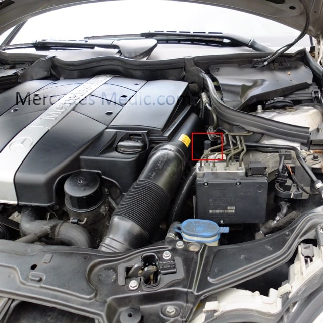 mercedes benz c-class low pressure port location – MB Medic class c motorhome battery wiring 