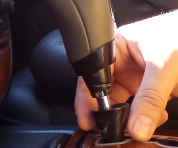 How to remove the shifter knob, selector lever handle – MB Medic