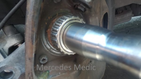 Mercedes-Benz C-Class W202 Front Wheel Bearing Replacement – MB Medic